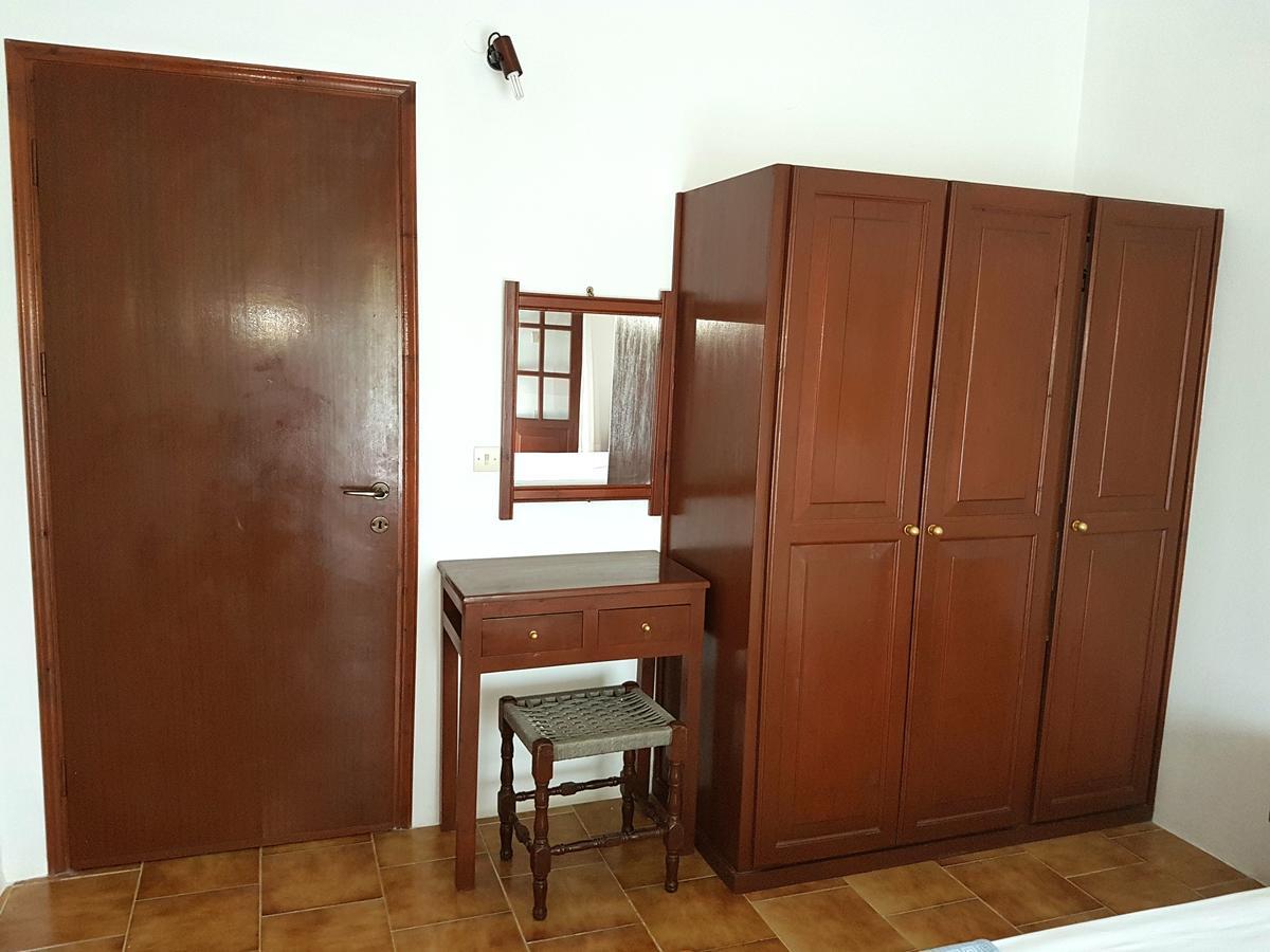 Apartament Alexandros *