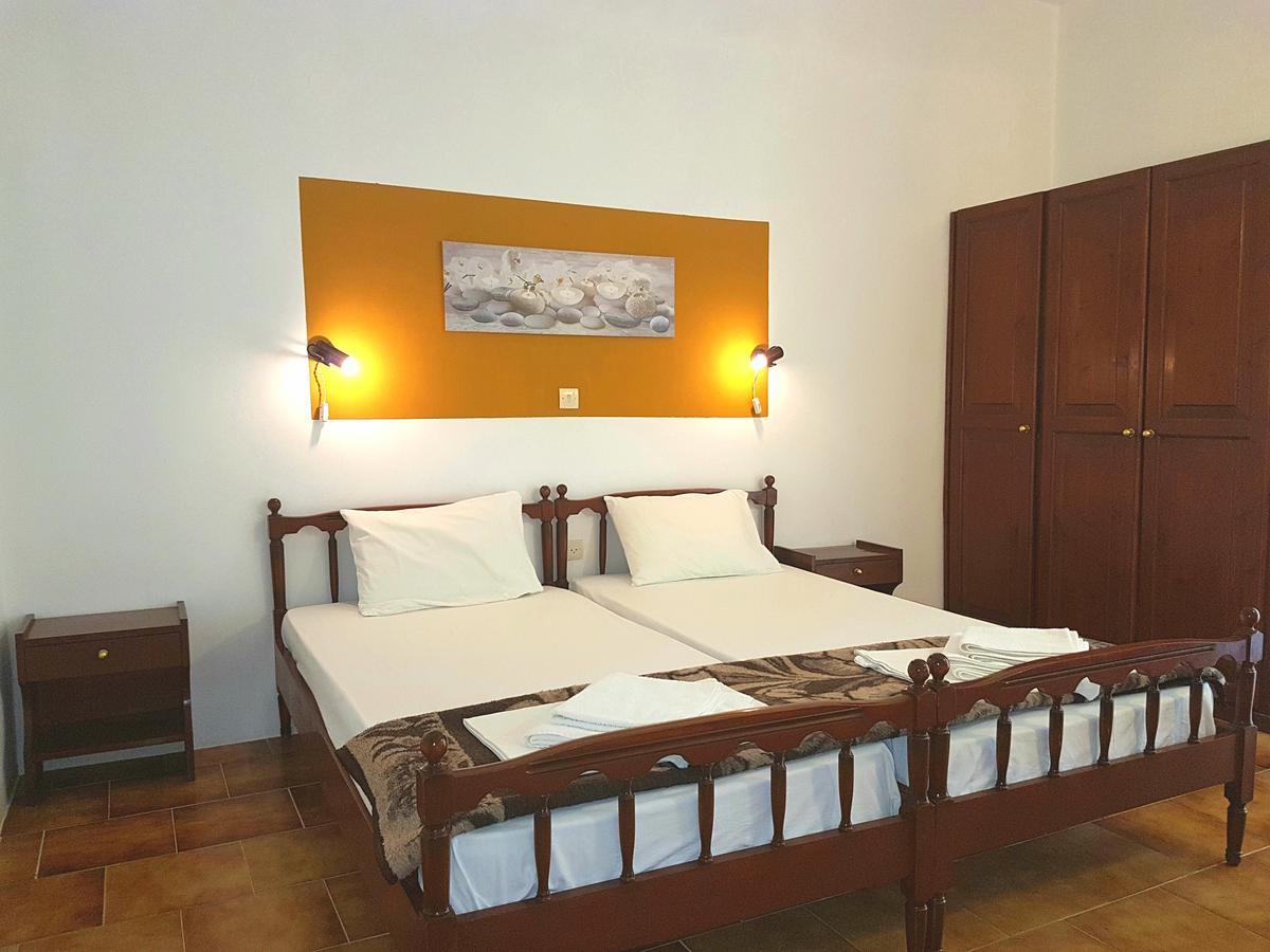 Alexandros Apartament Mesongí